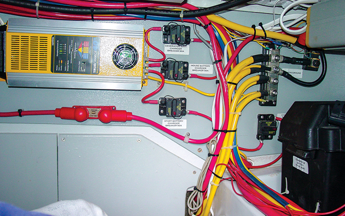 Aküler & Charger & Inverter