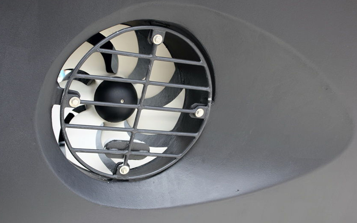 Bow Thrusters & Stern Thrusters